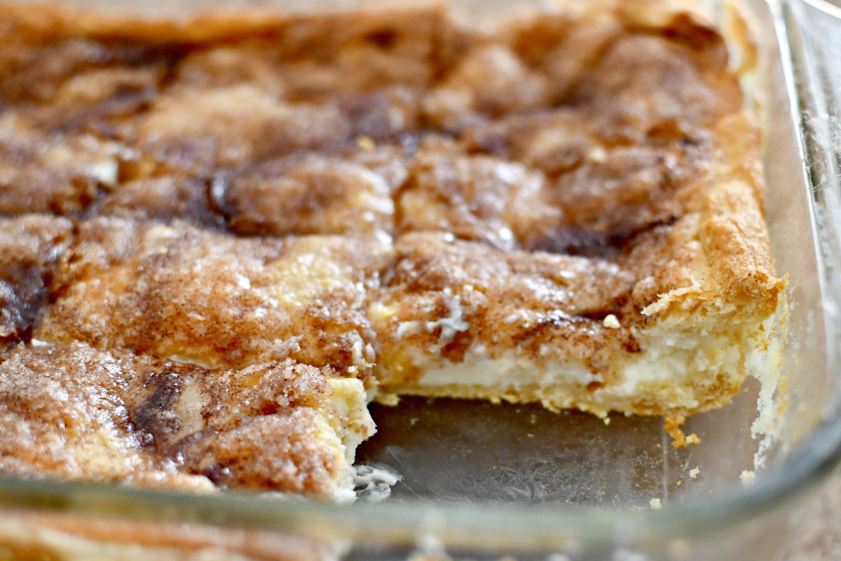 Irresistible Sopapilla Cheesecake Bars (Fair Warning: One is Never Enough!)