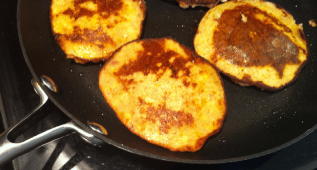 3 Ingredient Paleo Pancakes (+ Breakfast Ideas) | Hip2Save