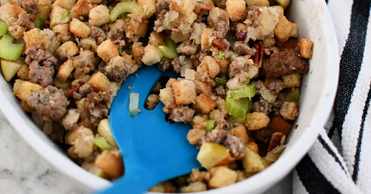 Bake This Easy Sage Sausage Stuffing This Thanksgiving | Hip2Save