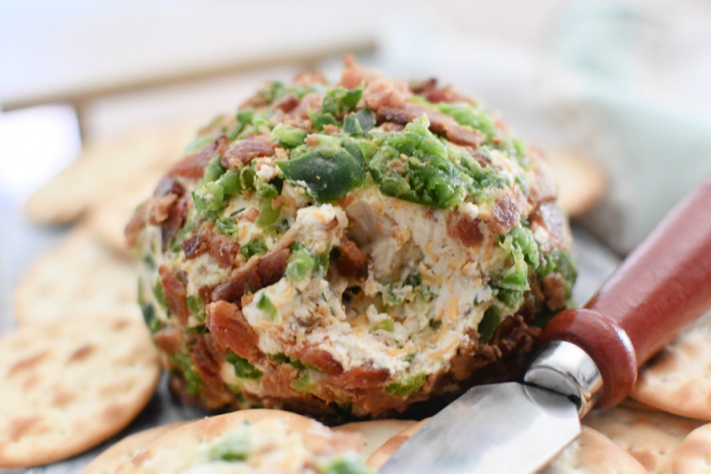 middle of the bacon cheese ball