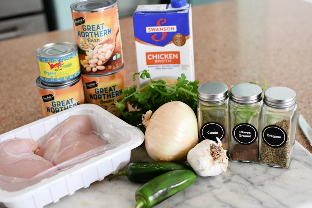 ingredients for white bean chili with chicken
