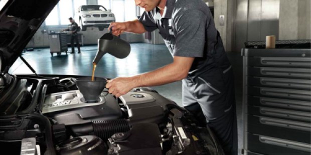 Sears Auto: Conventional Oil Change Only $12.99 (Or $17 Off Any Oil Change & Free Tire Rotation)