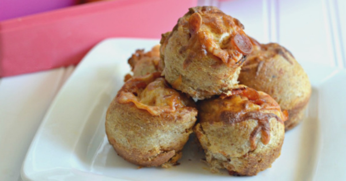 Pizza Muffins (Easy Lunchbox Recipe) | Hip2Save