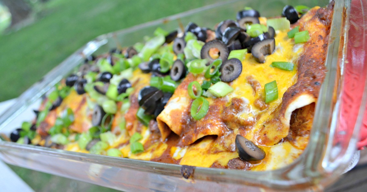 Easy Weeknight Enchiladas | Delicious Dinner Idea