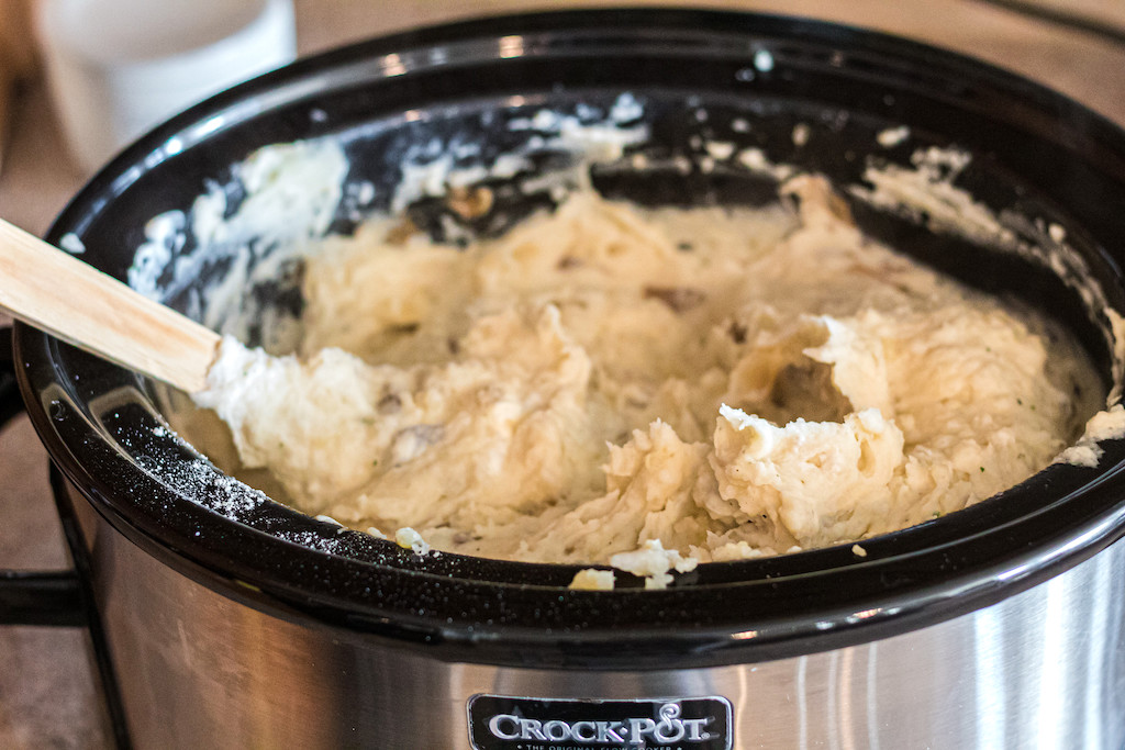 ranch mashed potatoes in Crockpot 