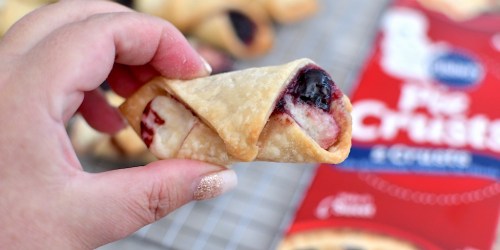 These Easy Blackberry Cream Cheese Tarts Require Only 5 Ingredients