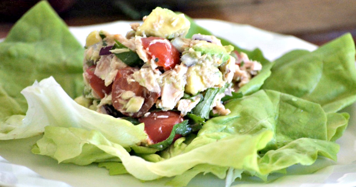 can of tuna ceviche in a lettuce leaf