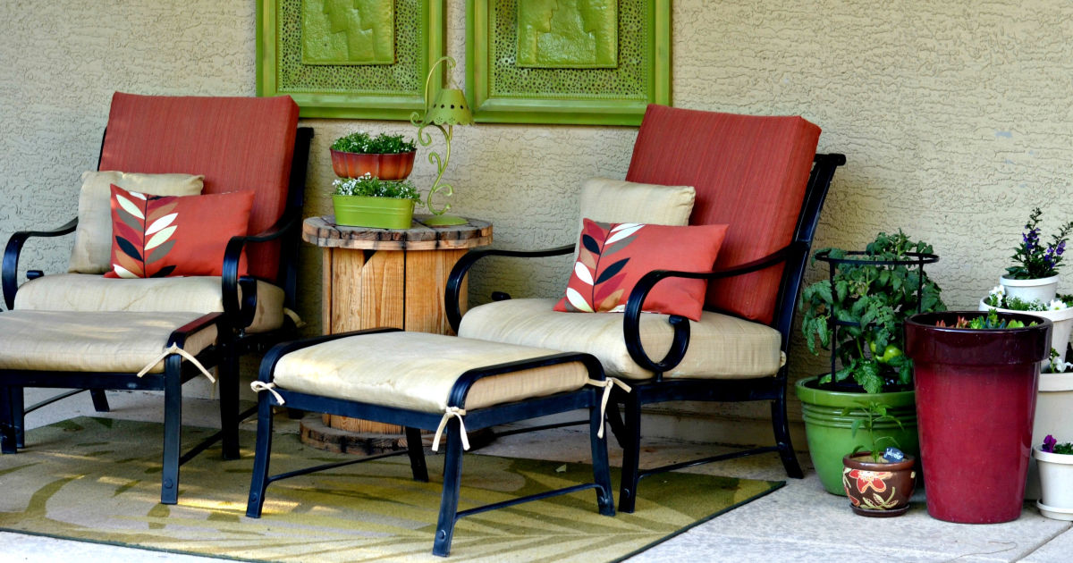 Fix Faded Aluminum Patio Furniture, How To Clean Painted Aluminum Outdoor Furniture