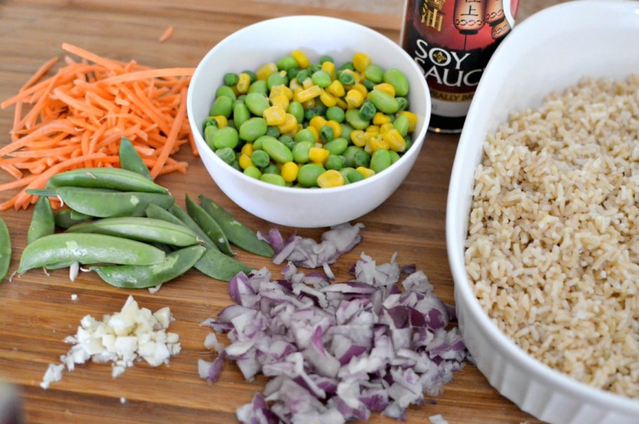 Easy Homemade Veggie Fried Rice Recipe | Meatless Monday