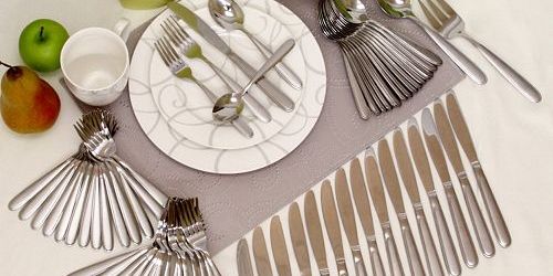 Kohl’s: Highly Rated Oneida Castle 82-Piece Flatware Set Only $40.79 (Regularly $159.99)