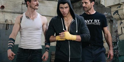 iTunes: FREE Kingdom Season 1HD Download