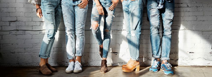 American Eagle: Buy 1 Get 1 50% Off Jeans