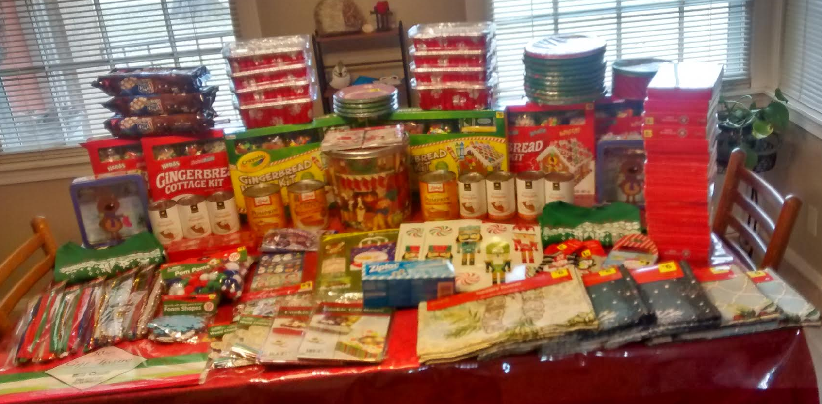 Dollar General Christmas Items Only 25¢ Each • Hip2Save