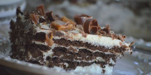 Chocolate Cream Refrigerator Cake (Easy No-Bake Dessert)