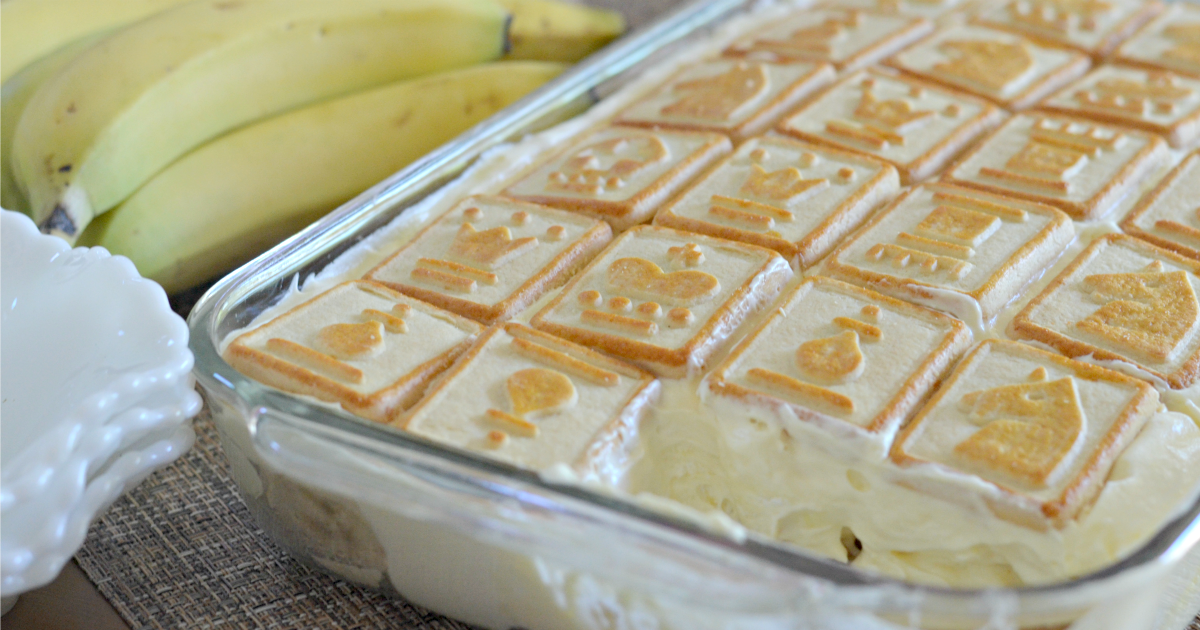 Featured image of post Paula Deen Banana Pudding Recipe With Cream Cheese Not your average banana pudding this paula dean inspired dessert has has cream cheese and sweetened