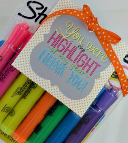 10 Teacher Gift Ideas w/ Free Printable Gift Tags - Hip2Save