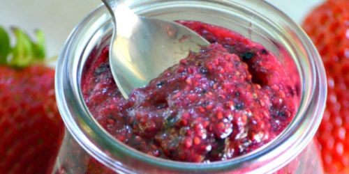 Easy Chia Seed & Berry Jam – Just THREE Ingredients (Ready in Only 15 Minutes)