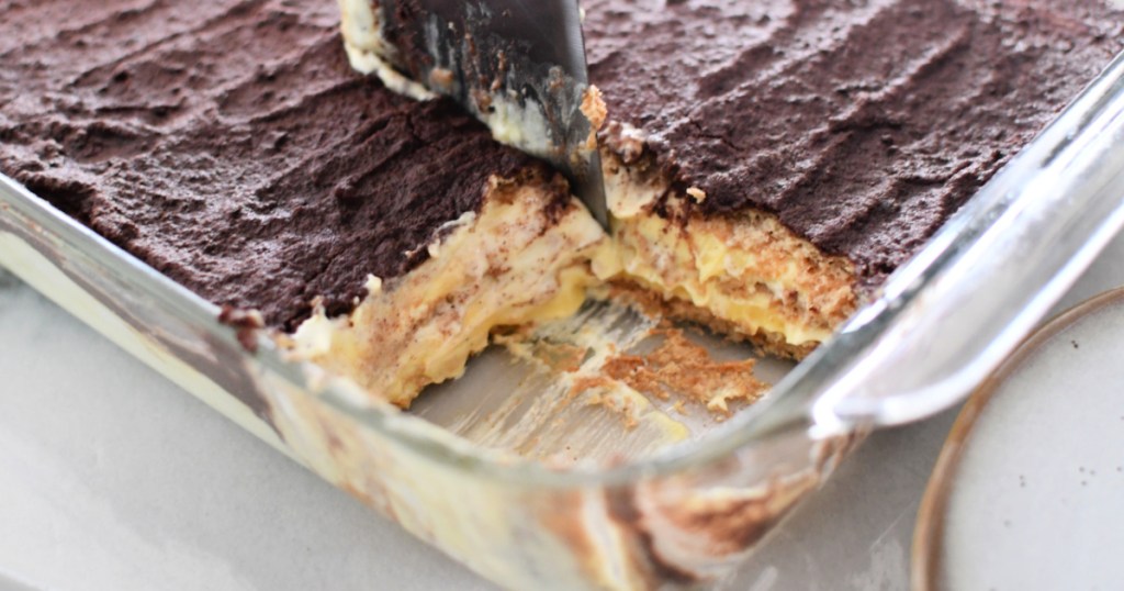 eclair cake in a glass 9x13 pan
