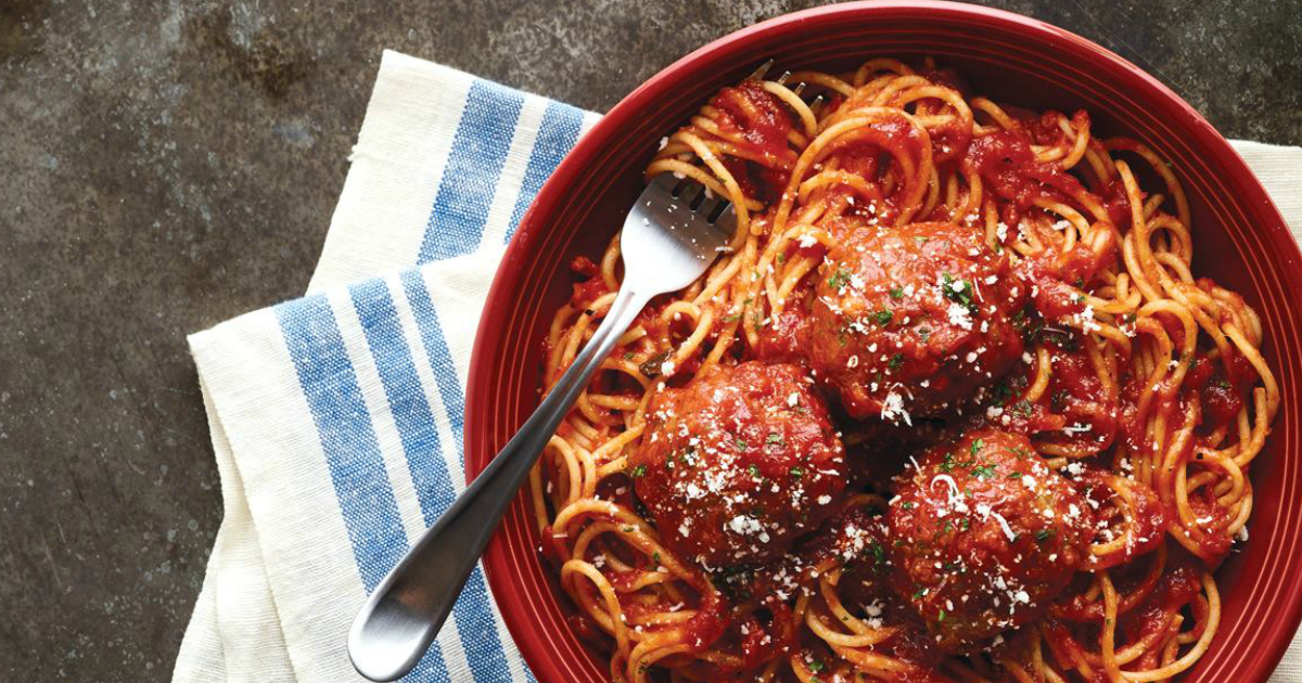 carabbas italian grill spaghetti in a bowl