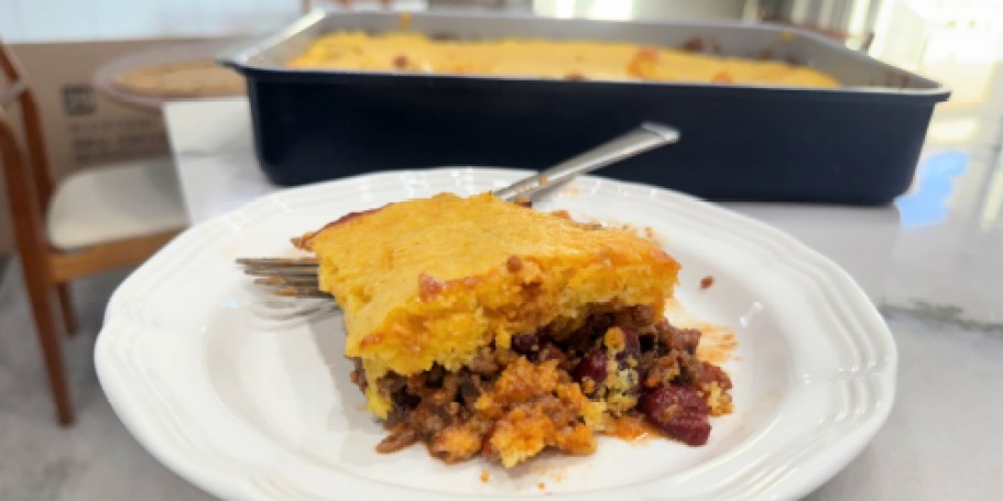 Craving Comfort Food? Make this Cornbread Chili Casserole!