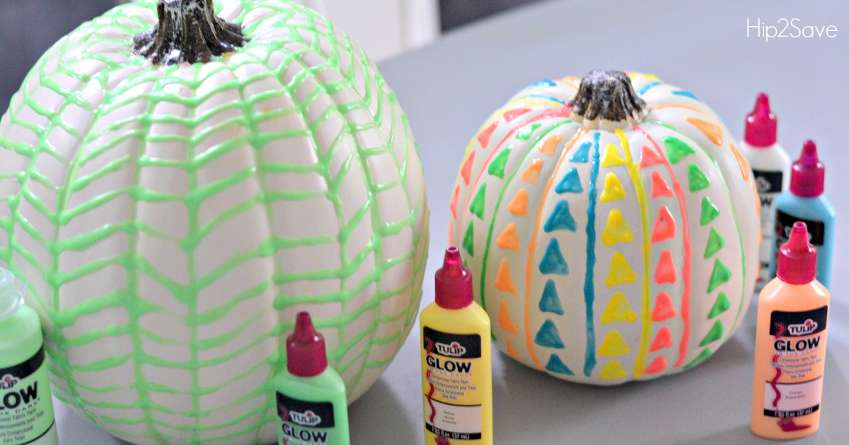 glow-in-the-dark-puffy-paint-pumpkins