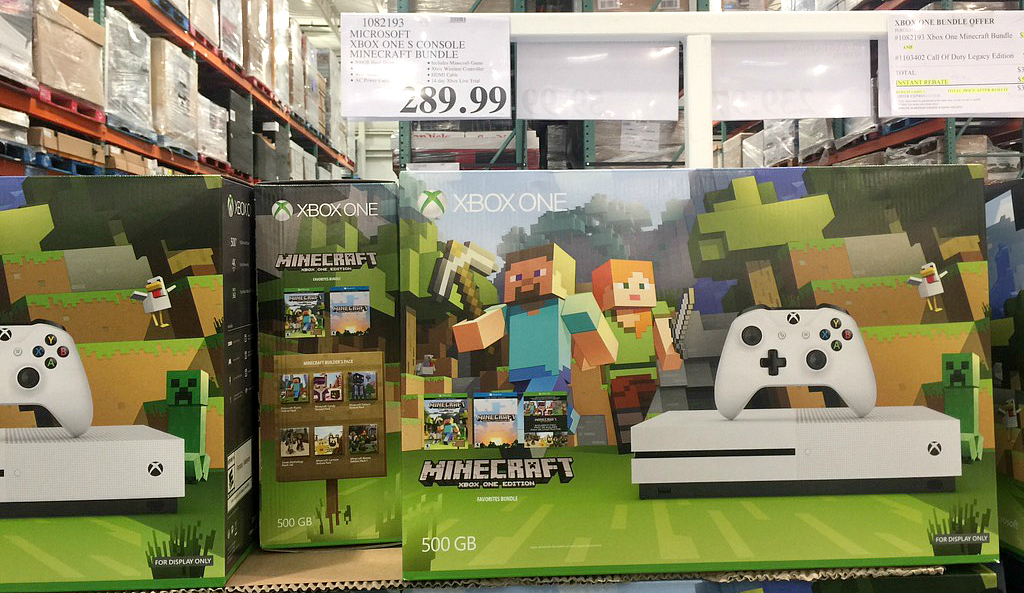 BOX ONLY!!!! Xbox One Minecraft Edition Bundle 500 GB BOX ONLY!! Microsoft