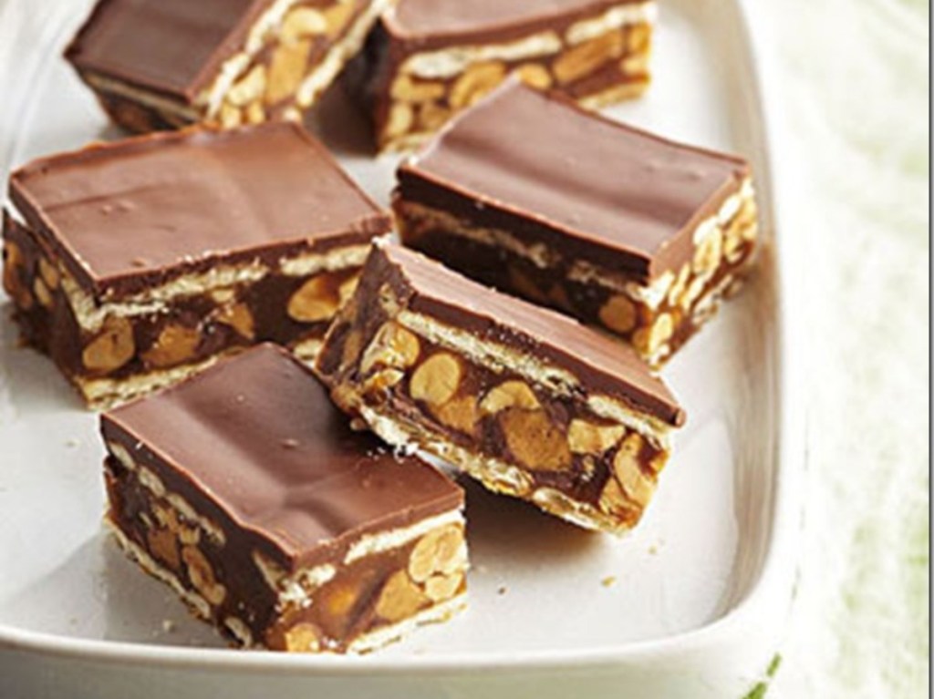 chocolate cracker stack bars on a plate