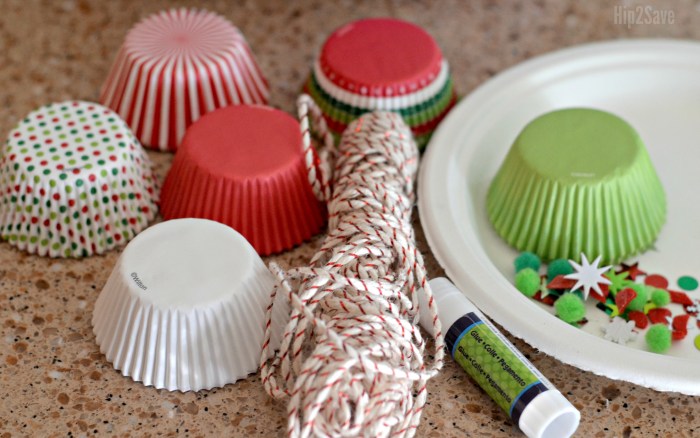 suppies-to-make-cupcake-liner-ornaments