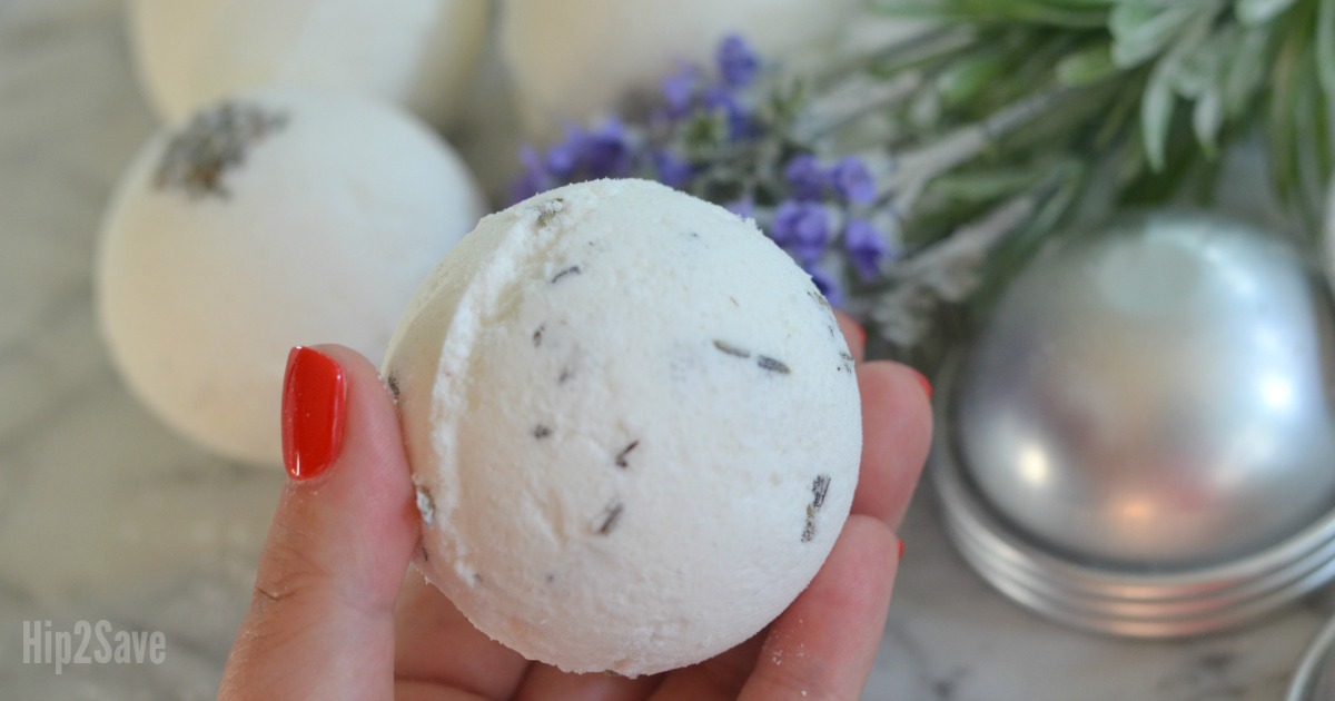 Easy Lavender Bath Bomb Recipe - Everything Pretty