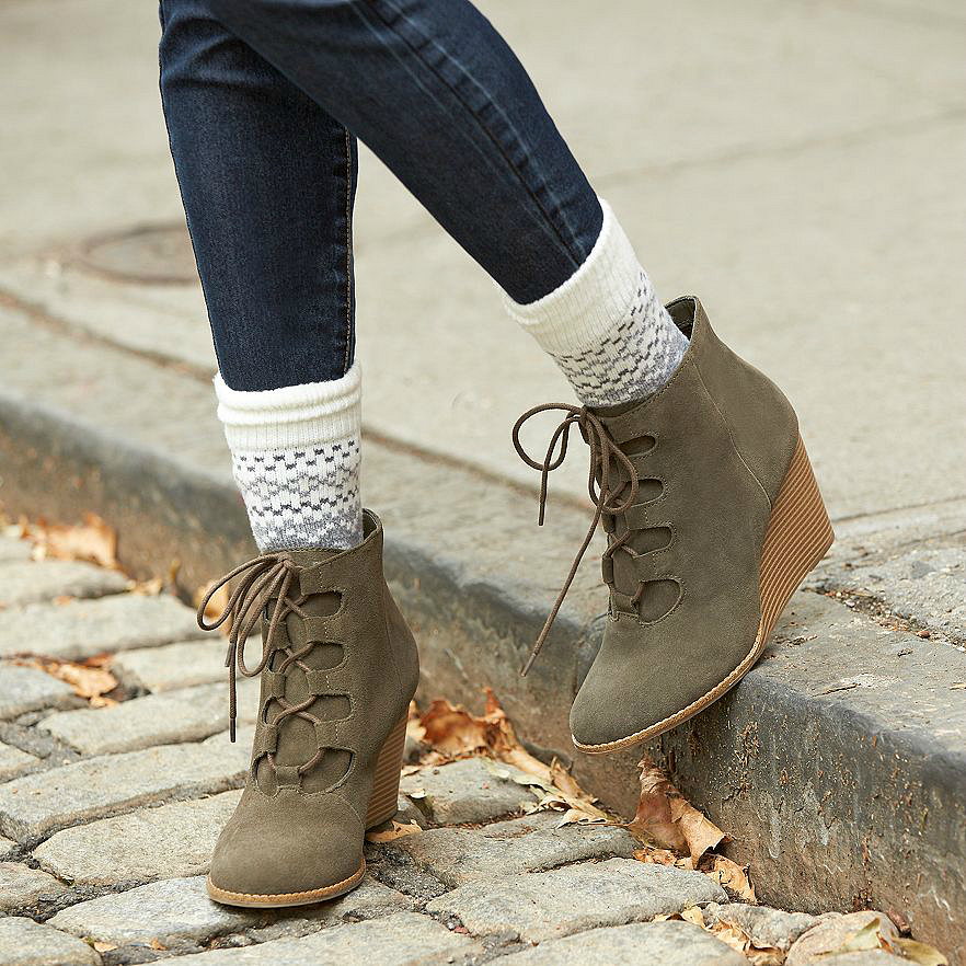 $10 boots free shipping