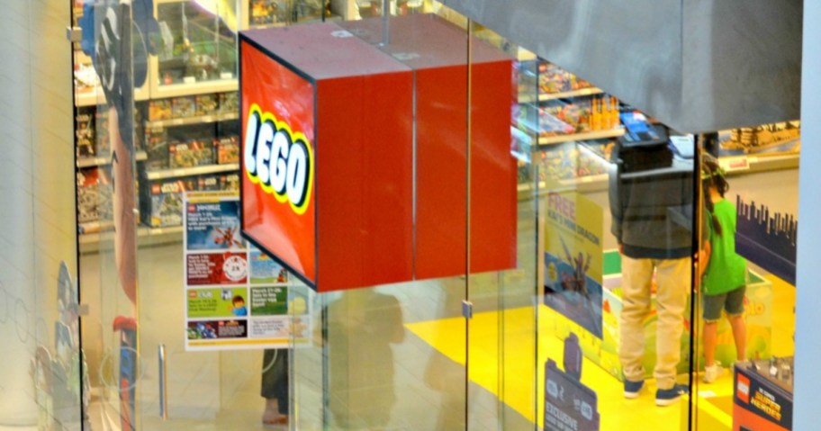 The LEGO store with people inside