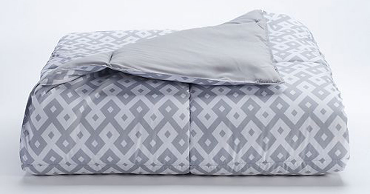 kohl's the big one reversible plush comforter