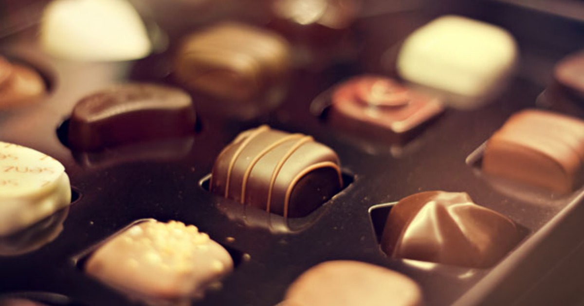 Russell Stover Chocolate Boxes Only 4 AND Earn 4 Back in Points