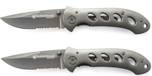 eBay: Smith & Wesson Oasis Linerlock Knife ONLY $6.99 Shipped