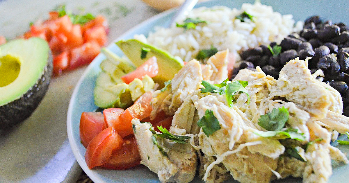 3-Ingredient Slow Cooker or Instant Pot Salsa Verde Chicken – What