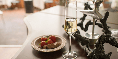 Amazon: 50% Off Bella Vino Hand-Blown Crystal Champagne & Wine Glasses