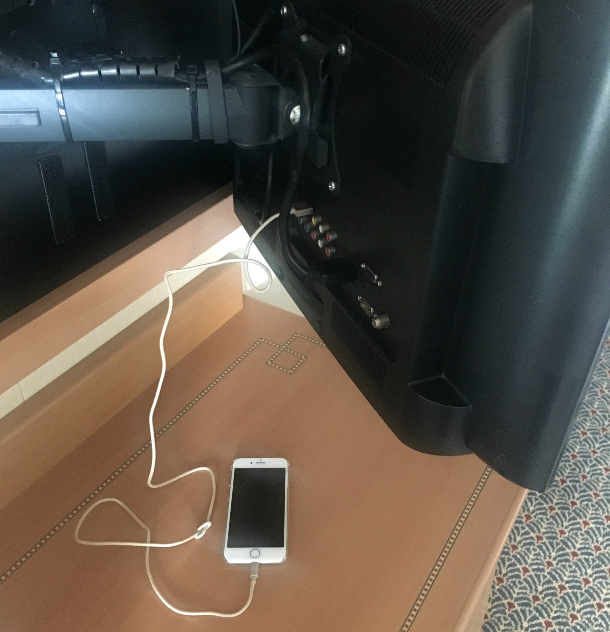 using a usb charger back of tv to charge smartphone