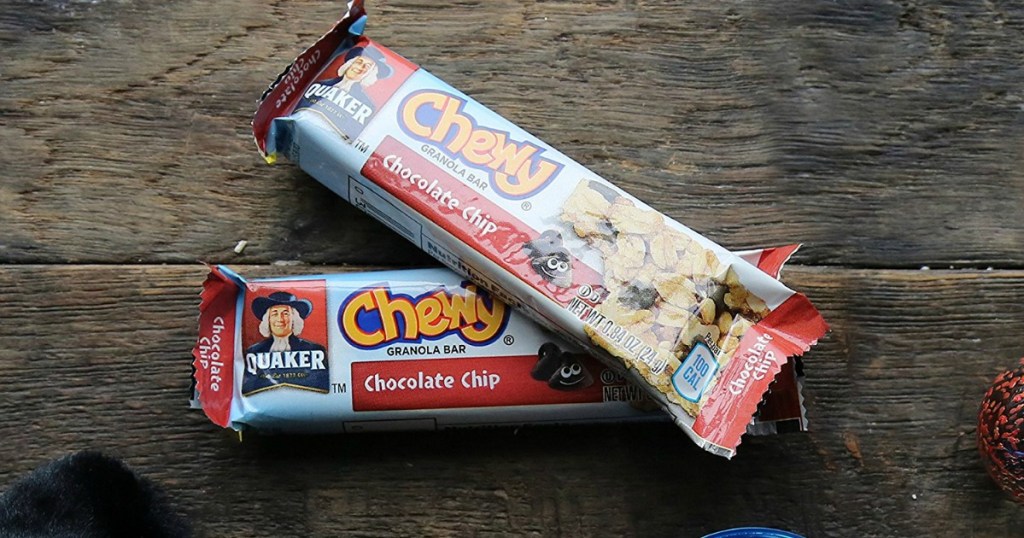 Chewy chocolate chip granola bars