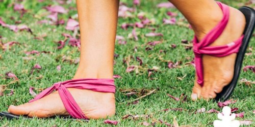 Zulily: Up to 50% Off Sanuk Sandals, Boots & More