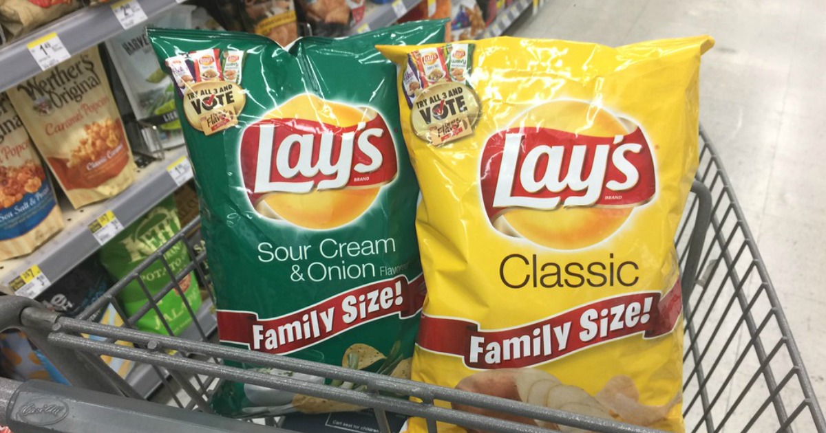 Walgreens: Lays Family Size Chip Bags Just $1.38 (After Cash Back)