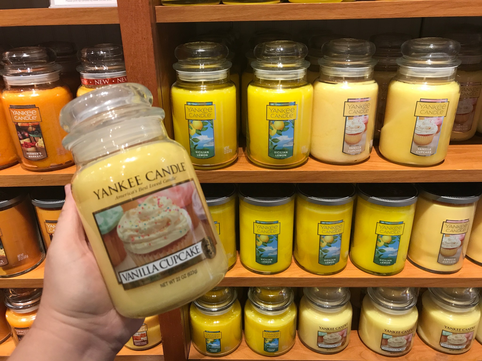 Yankee Candle Buy One Get One FREE Candle Coupon (ANY Size & Fragrance)