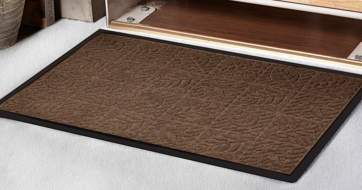 Amazon Amagabeli Outdoor Rubber Doormat Only 7.37