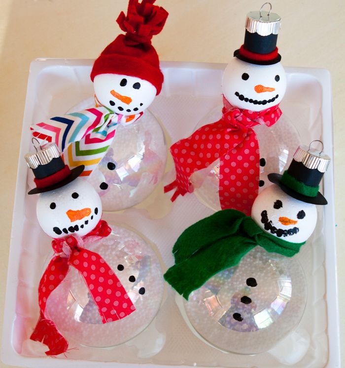 15-inspiring-ways-to-dress-up-dollar-tree-clear-ball-christmas