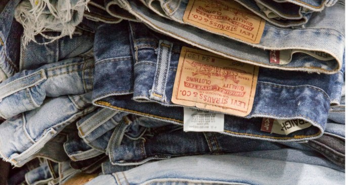Levi's Men's Jeans ONLY $11.99 Shipped (Regularly $60) + More