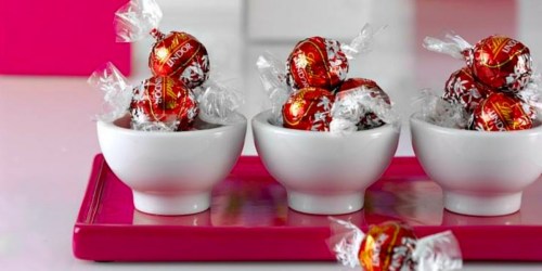 Amazon: Lindt Lindor Chocolate Truffles 120 Count Box ONLY $19.91 Shipped (17¢ Per Truffle)