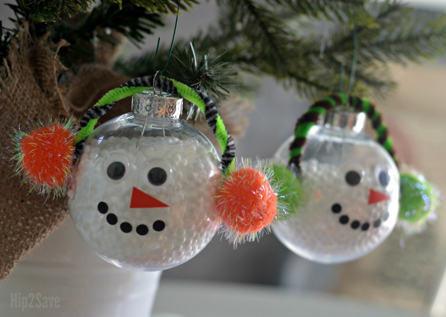 15 Creative DIY Christmas Ornaments Using Clear Ornaments