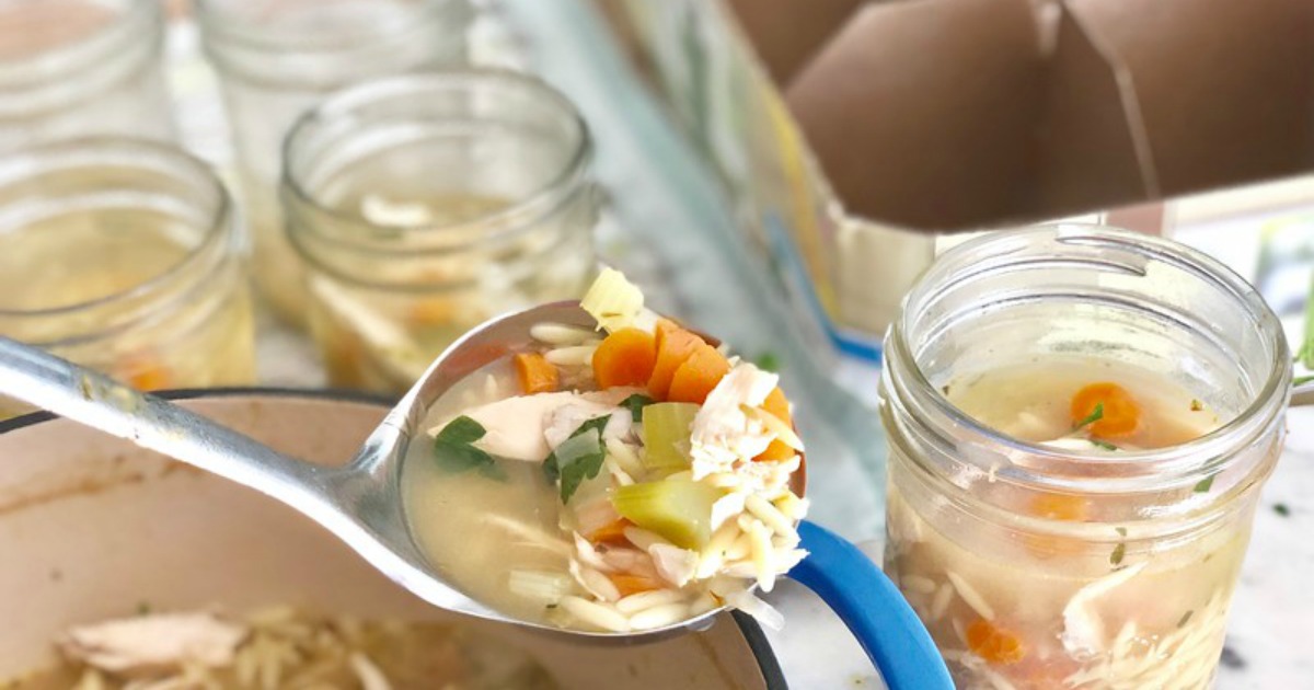 How to Freeze Soup In Mason Jars for EASY Make Ahead Meals