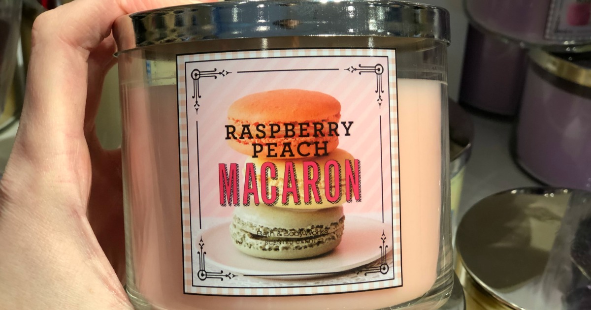 2017 Bath & Body Works 3 Wick Scented CandleRaspberry Peach Macaron 