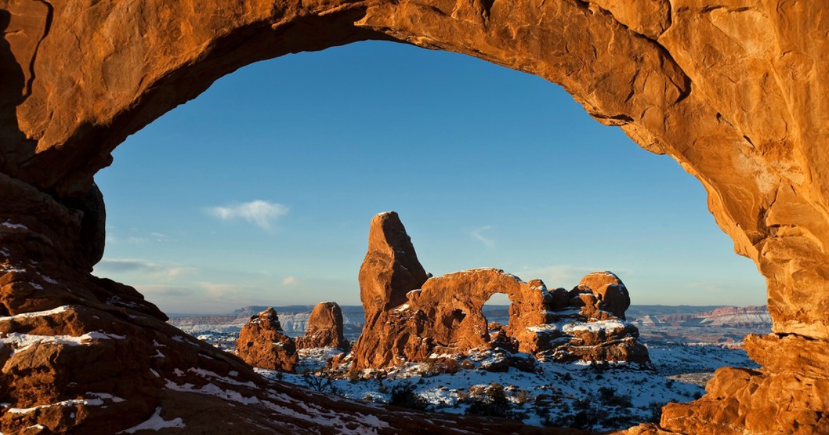 desert rocks arch