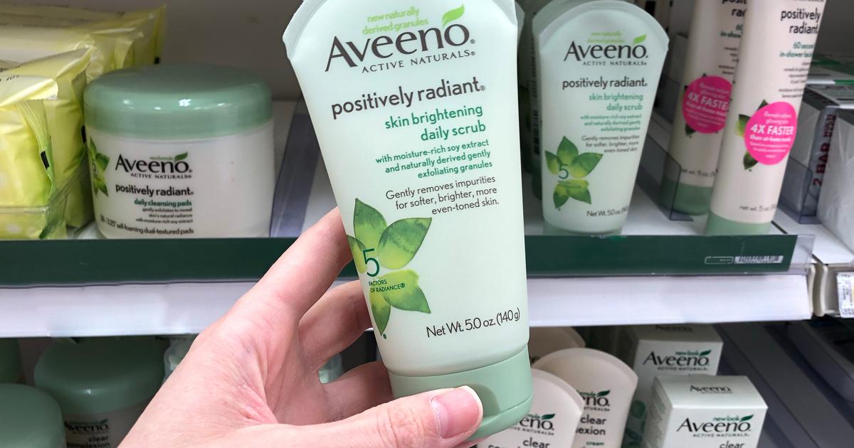 Aveeno Facial Scrub Only 1.28 at Walmart After Ibotta & More